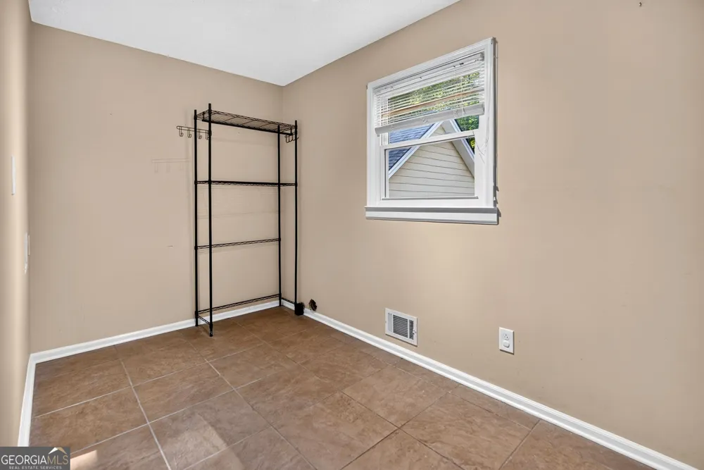 121 Broom BLVD Fayetteville, GA 30215