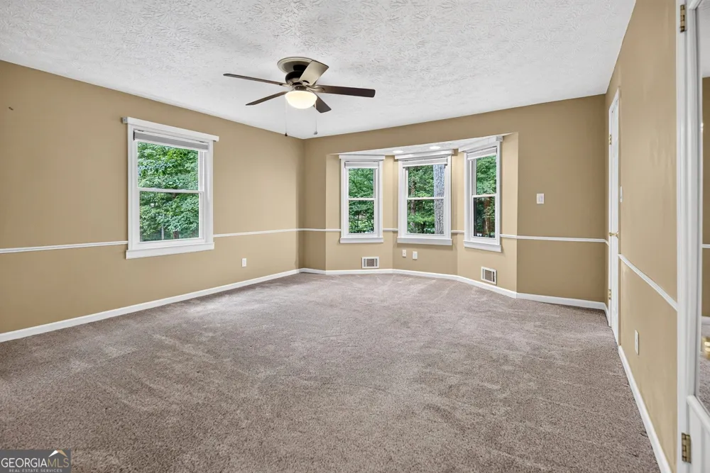 121 Broom BLVD Fayetteville, GA 30215