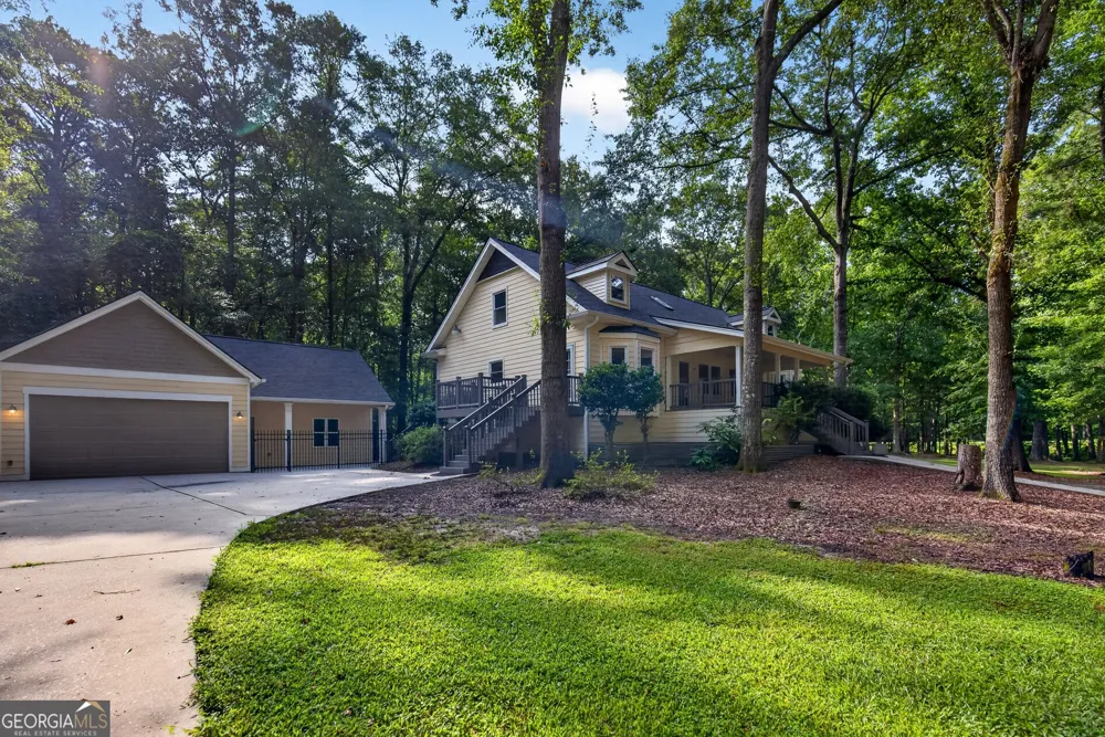 121 Broom BLVD Fayetteville, GA 30215