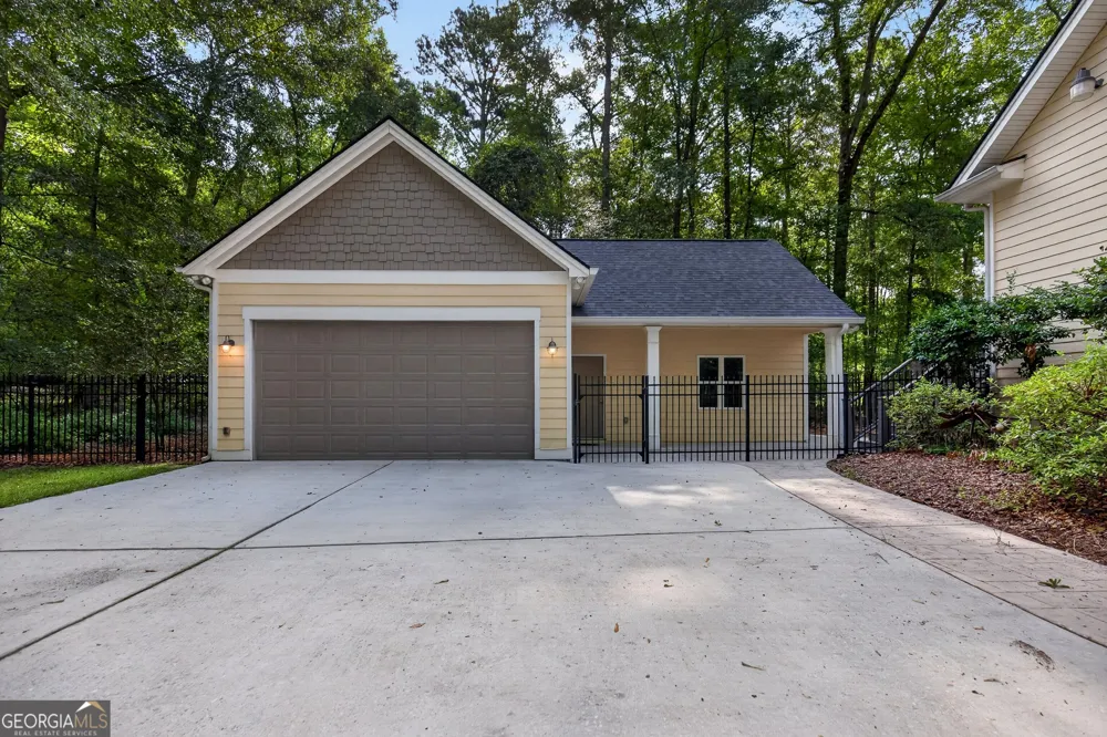 121 Broom BLVD Fayetteville, GA 30215