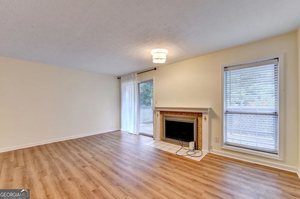1305 Weatherstone WAY NE Atlanta, GA 30324