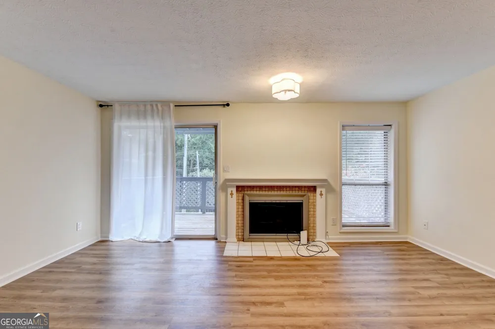 1305 Weatherstone WAY NE Atlanta, GA 30324