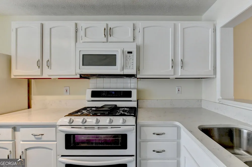 1305 Weatherstone WAY NE Atlanta, GA 30324