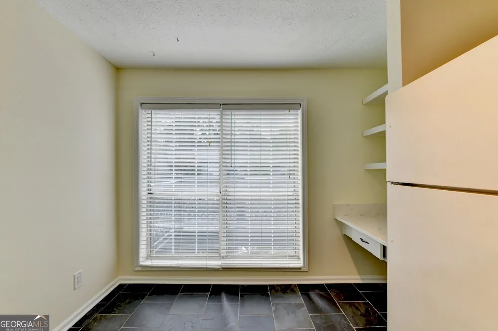 1305 Weatherstone WAY NE Atlanta, GA 30324