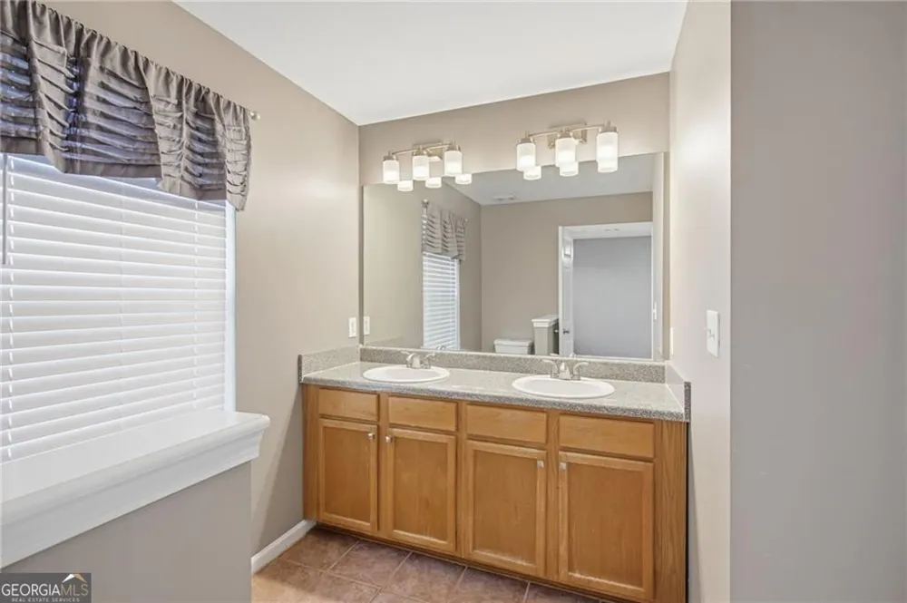 4830 Liberty PLZ Acworth, GA 30101