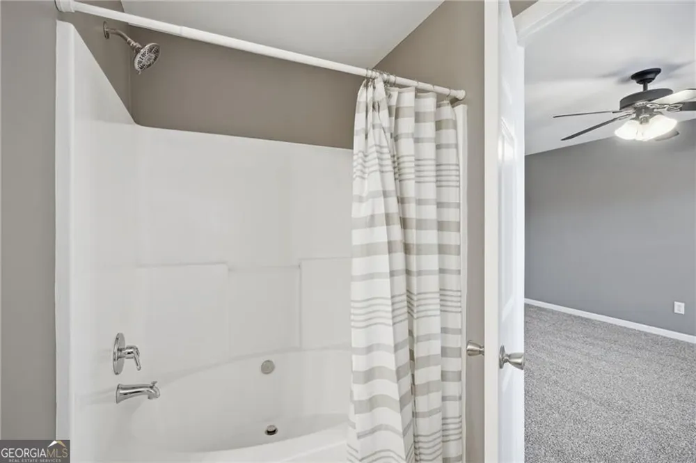 4830 Liberty PLZ Acworth, GA 30101
