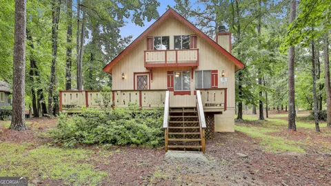 87 St. Moritz DR