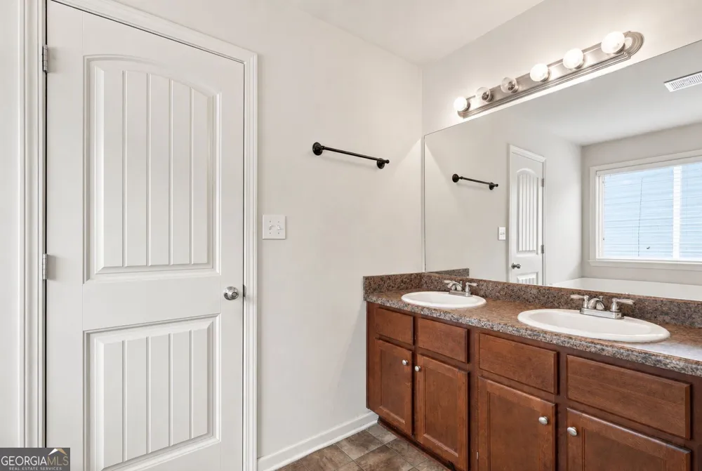 425 Cathedral DR McDonough, GA 30253