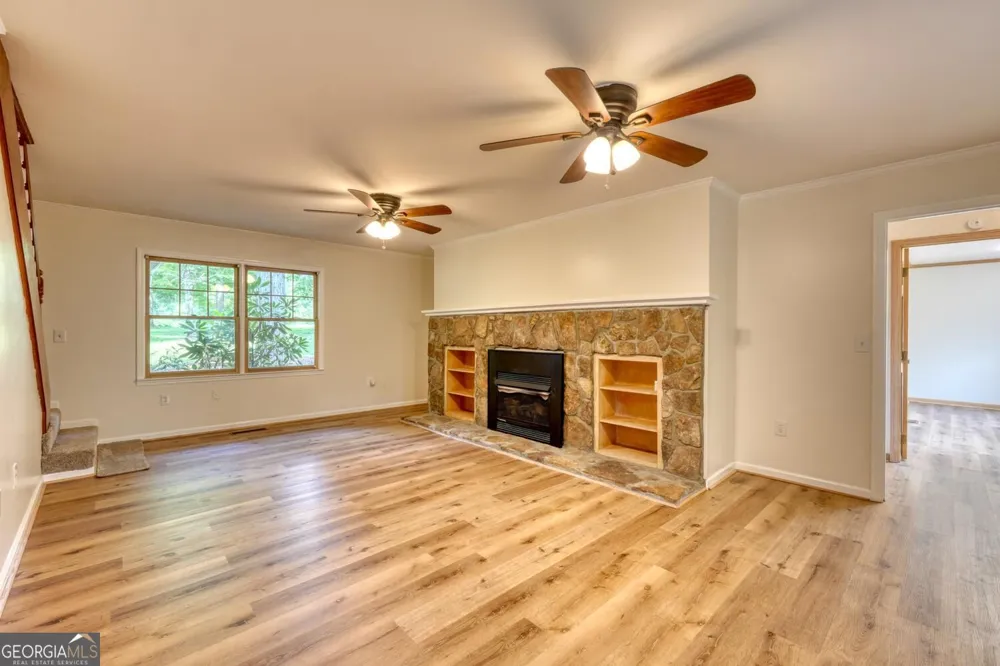151 Sharp Top Circle Blairsville, GA 30512