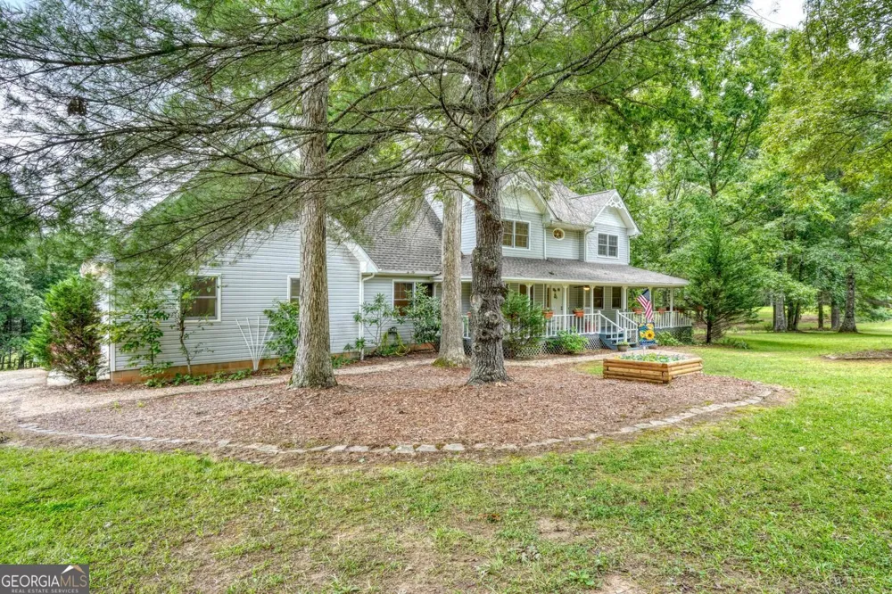 151 Sharp Top Circle Blairsville, GA 30512
