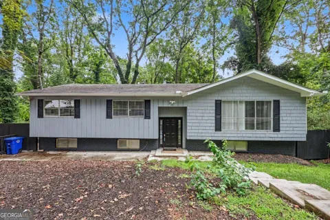 2276 Skyline DR
