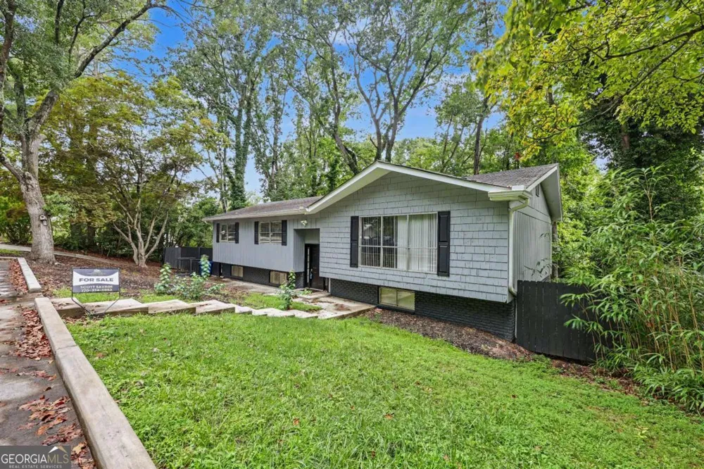 2276 Skyline DR Gainesville, GA 30501