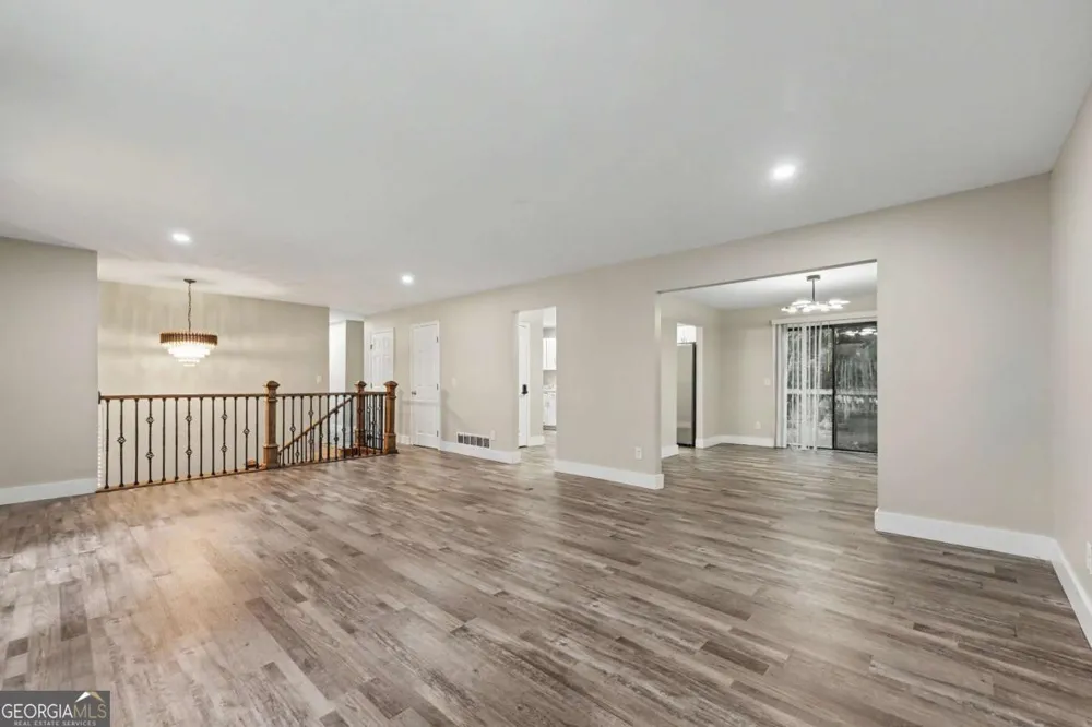 2276 Skyline DR Gainesville, GA 30501