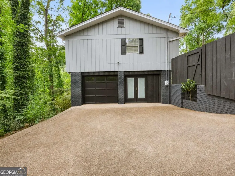 2276 Skyline DR Gainesville, GA 30501