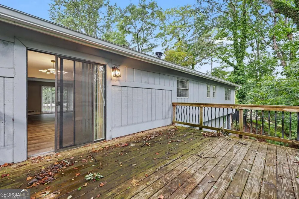 2276 Skyline DR Gainesville, GA 30501