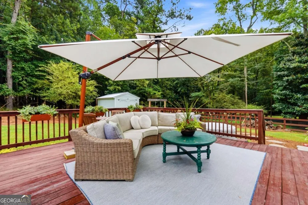 903 Pine CIR Woodstock, GA 30189