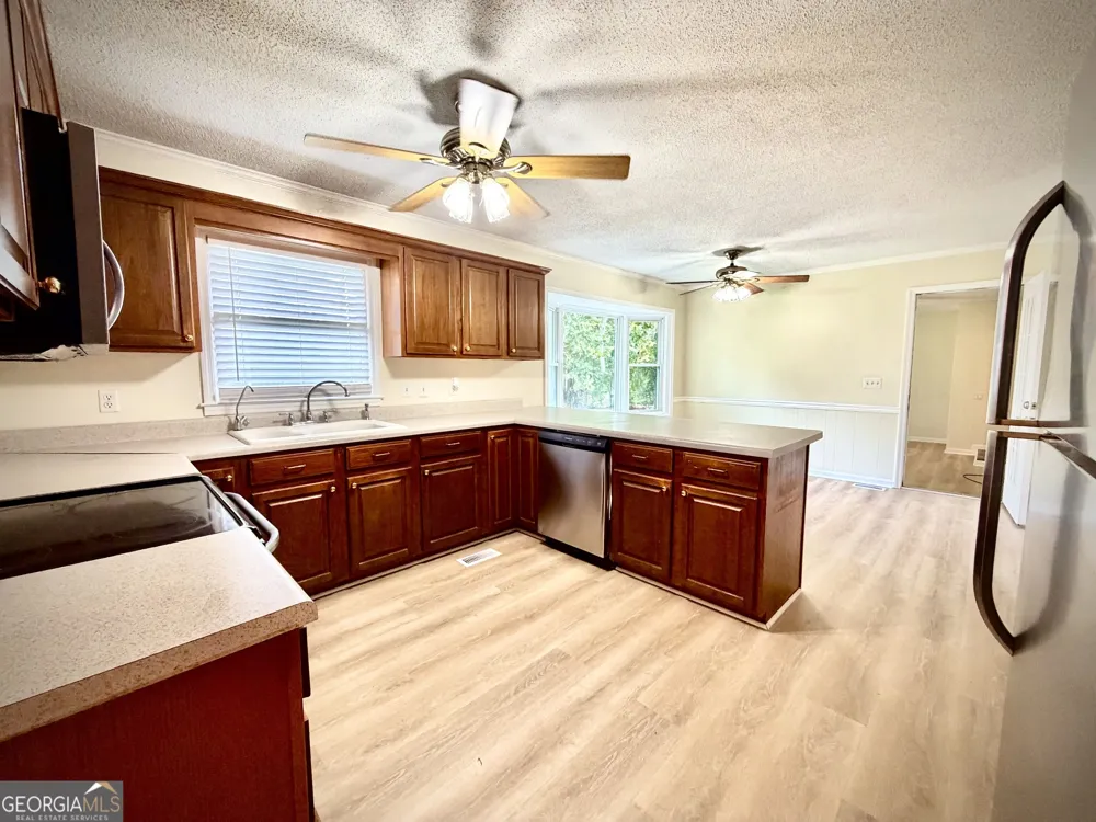 113 Bobwhite DR Dublin, GA 31021