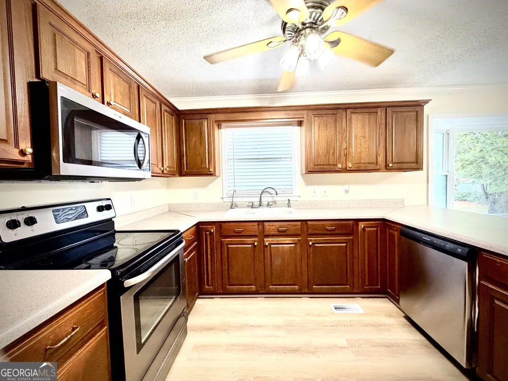 113 Bobwhite DR Dublin, GA 31021