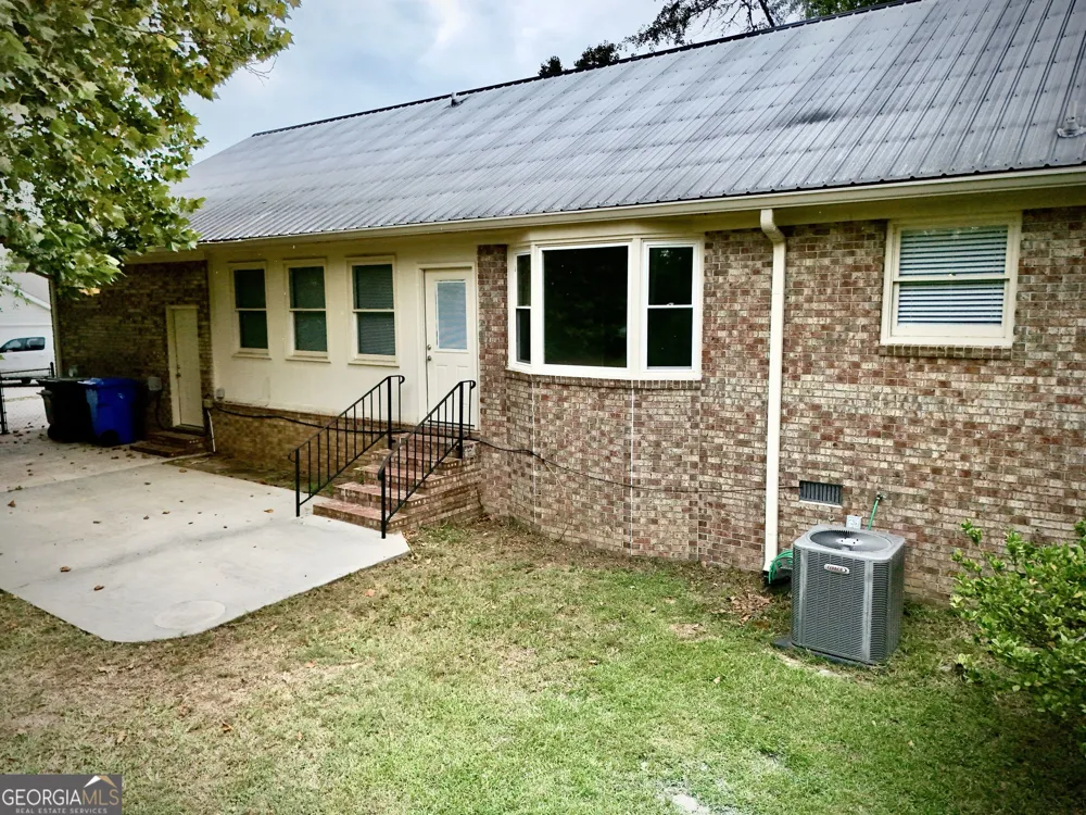 113 Bobwhite DR Dublin, GA 31021