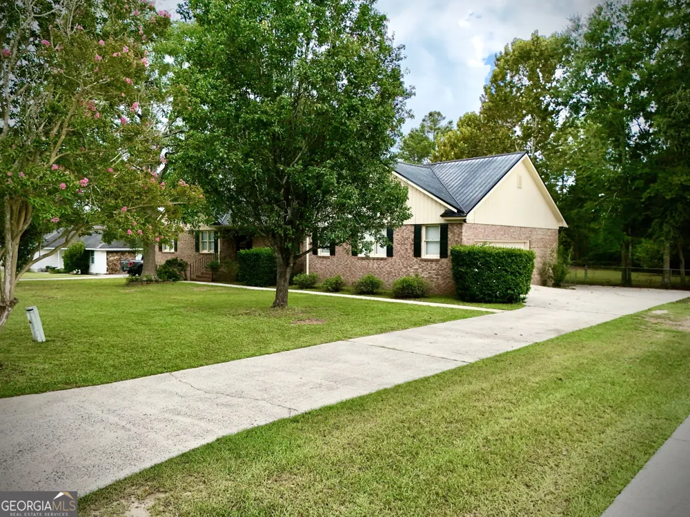 113 Bobwhite DR Dublin, GA 31021