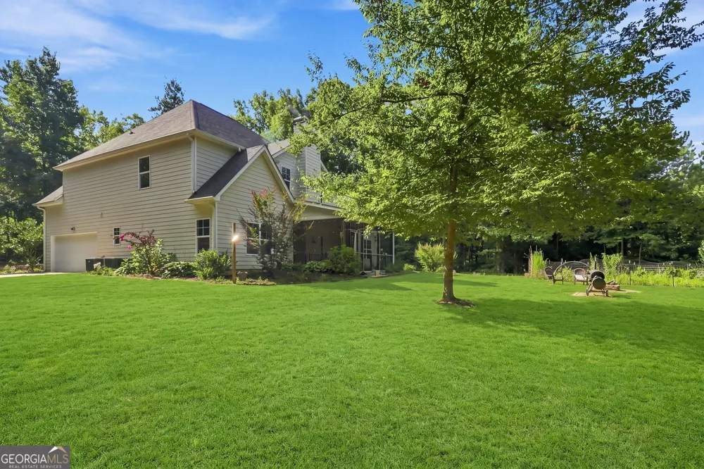 48 Cureton LN Moreland, GA 30259