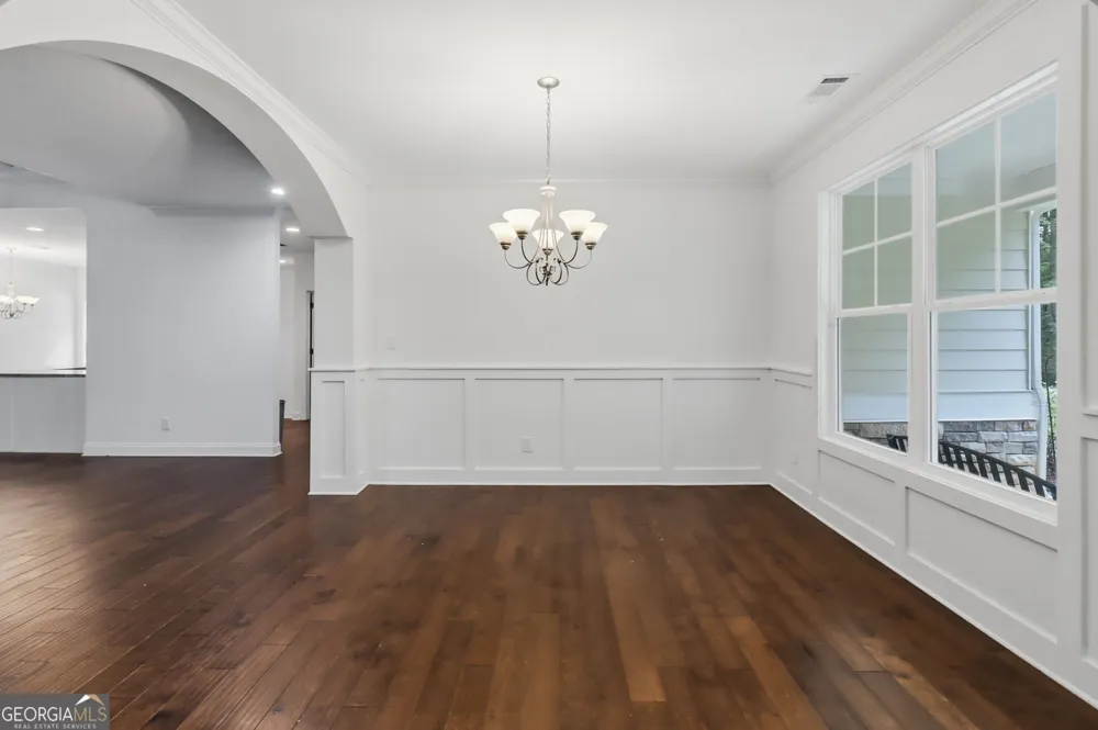 48 Cureton LN Moreland, GA 30259