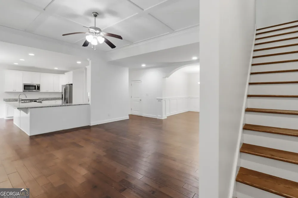 48 Cureton LN Moreland, GA 30259