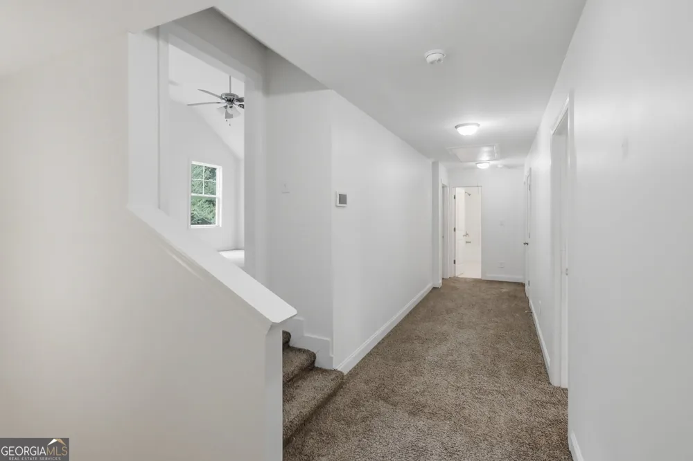 48 Cureton LN Moreland, GA 30259