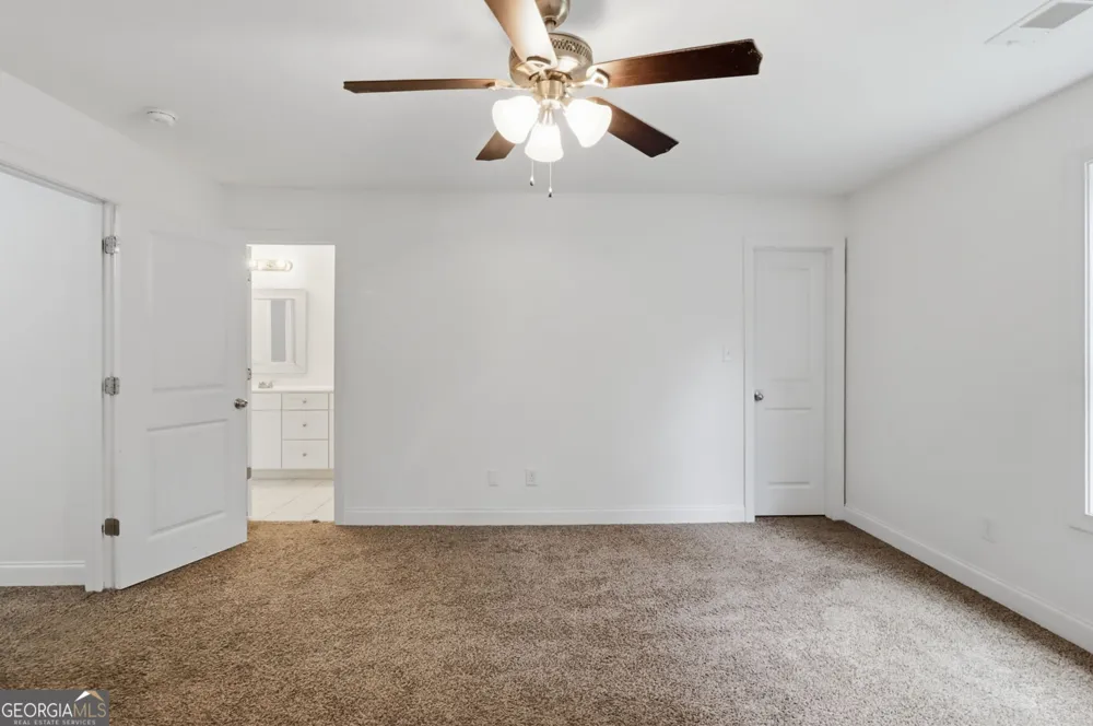 48 Cureton LN Moreland, GA 30259