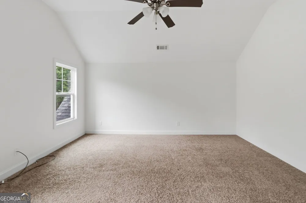 48 Cureton LN Moreland, GA 30259