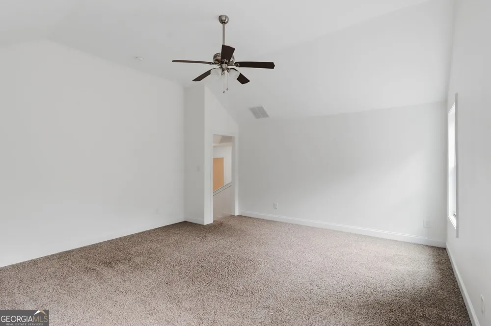 48 Cureton LN Moreland, GA 30259