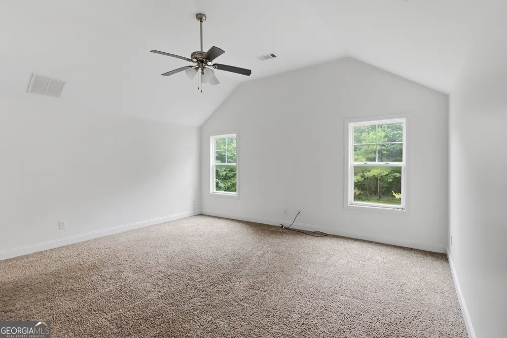 48 Cureton LN Moreland, GA 30259