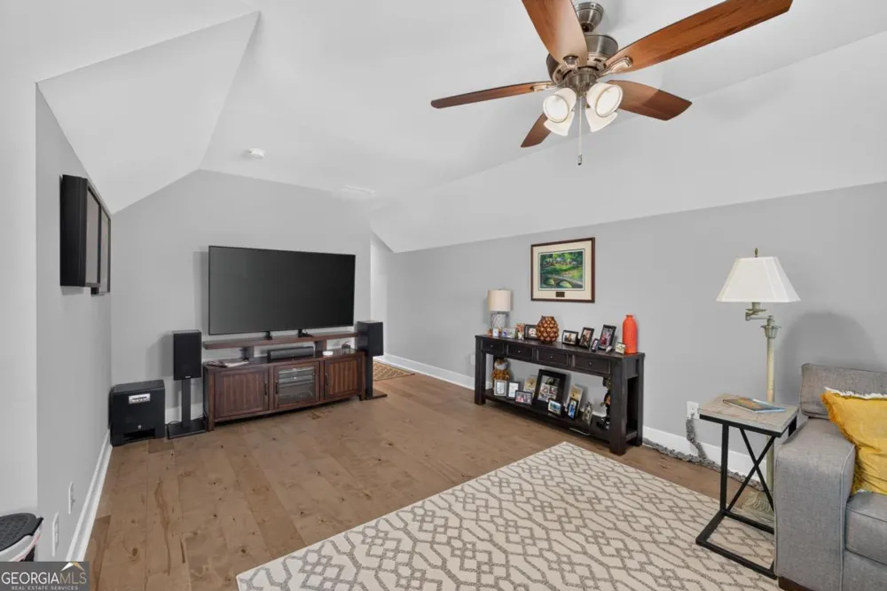 2171 Osprey Poynte Greensboro, GA 30642