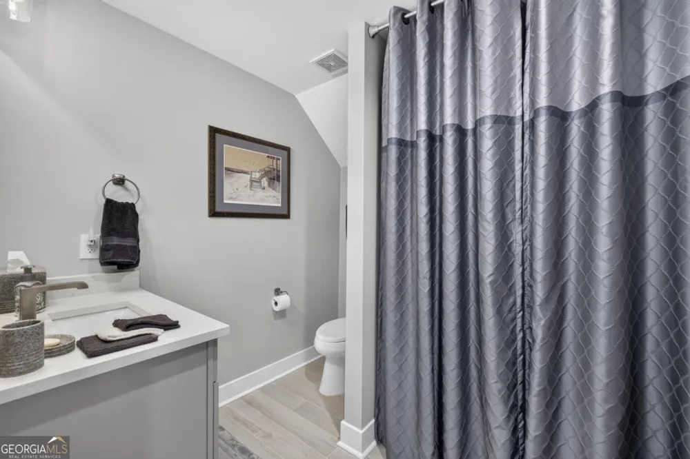 2171 Osprey Poynte Greensboro, GA 30642