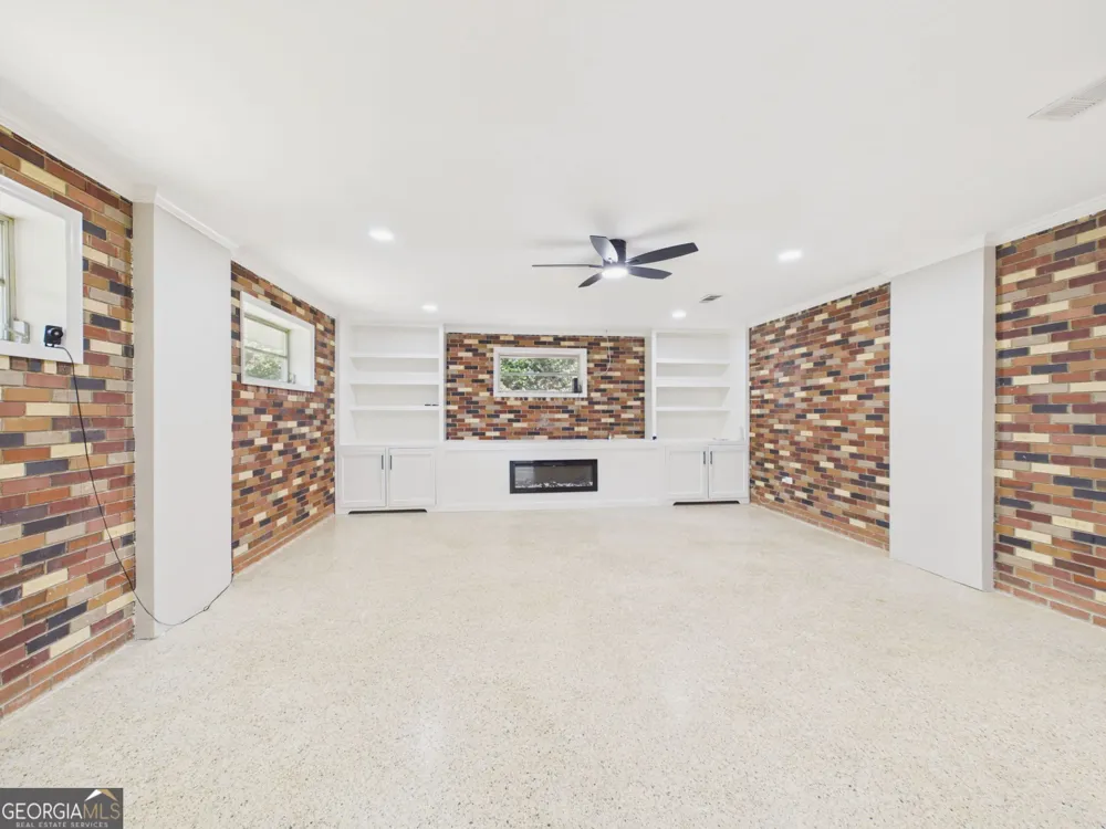 4546 Graydon CT Columbus, GA 31903