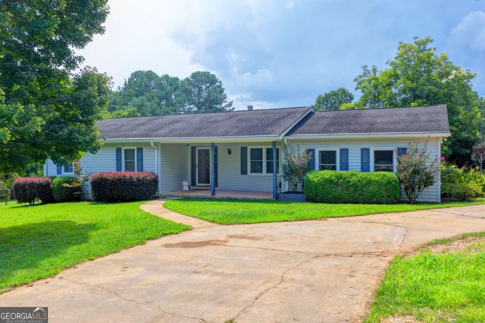 4410 Meadow TRL Cumming, GA 30028