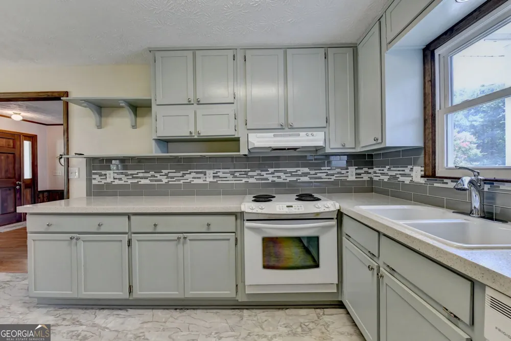 4410 Meadow TRL Cumming, GA 30028