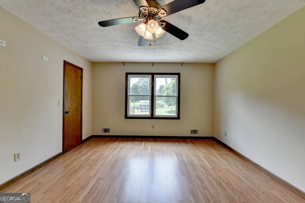 4410 Meadow TRL Cumming, GA 30028