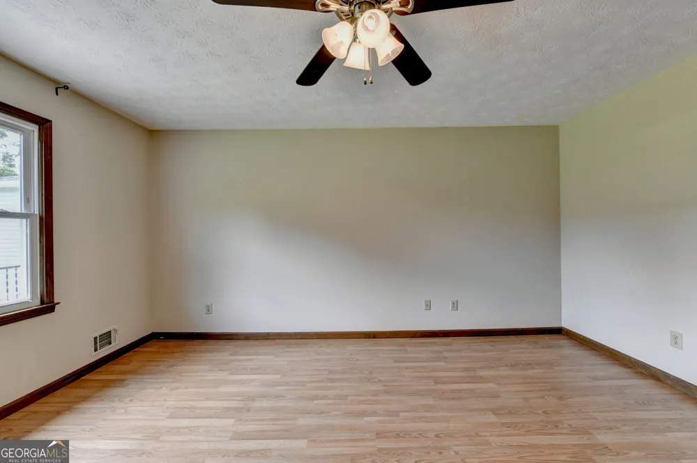 4410 Meadow TRL Cumming, GA 30028