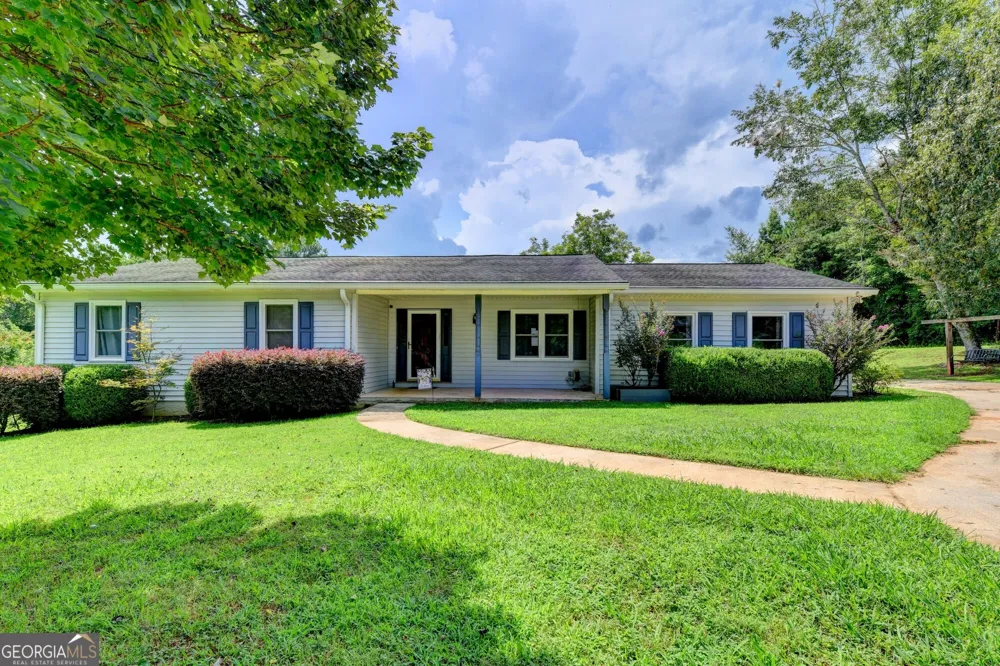 4410 Meadow TRL Cumming, GA 30028