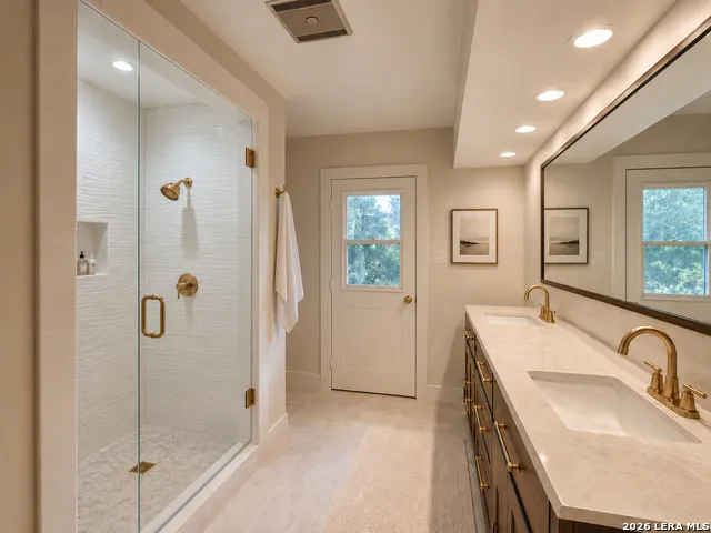 7910 Triple Crown Boerne, TX 78015