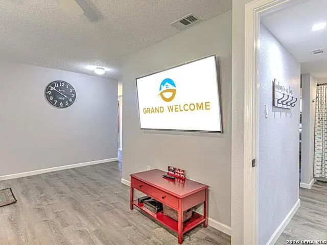 208 Riverside Dr Kingsland, TX 78639