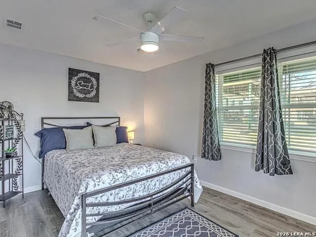208 Riverside Dr Kingsland, TX 78639
