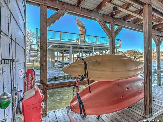 208 Riverside Dr Kingsland, TX 78639