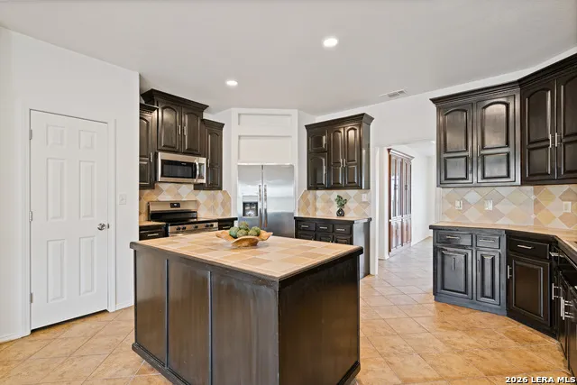 159 W Skyview Del Rio, TX 78840