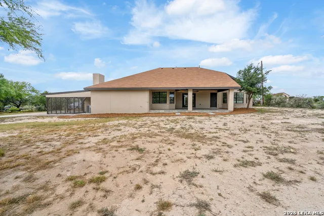159 W Skyview Del Rio, TX 78840