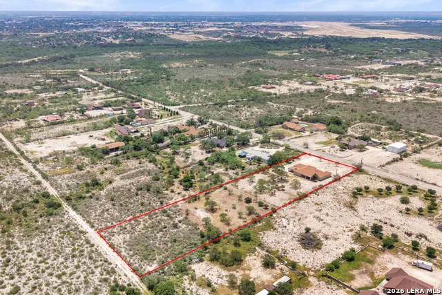159 W Skyview Del Rio, TX 78840