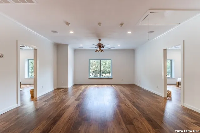 1080 FRELSBURG RD Alleyton, TX 78935