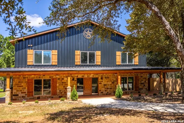 1080 FRELSBURG RD Alleyton, TX 78935
