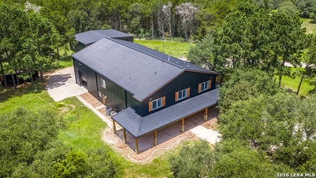 1080 FRELSBURG RD Alleyton, TX 78935
